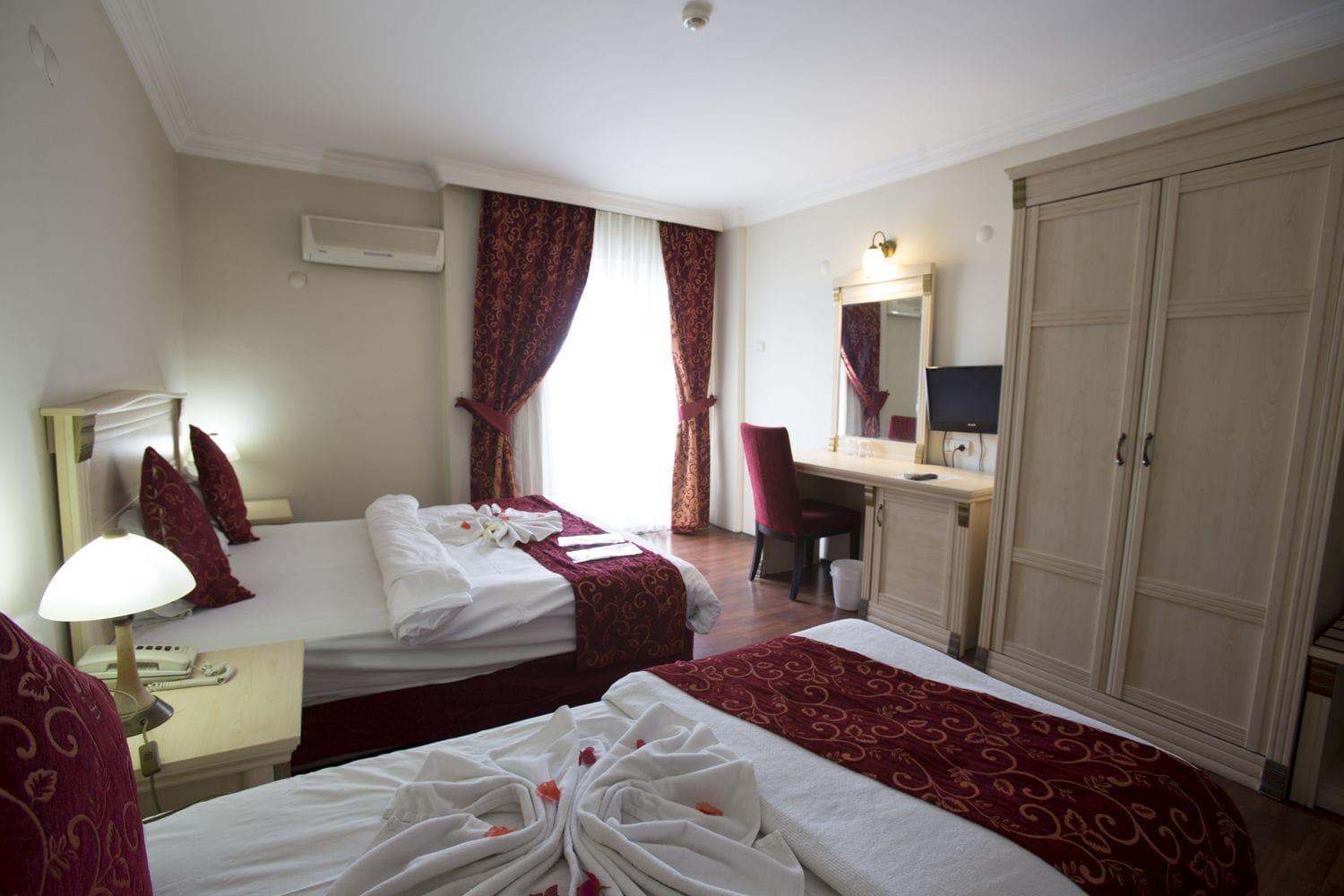 Duqqan Deluxe Hotel Kuşadası Ngoại thất bức ảnh